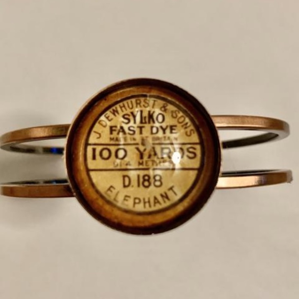 Thread Spool Label Bracelet - image 5